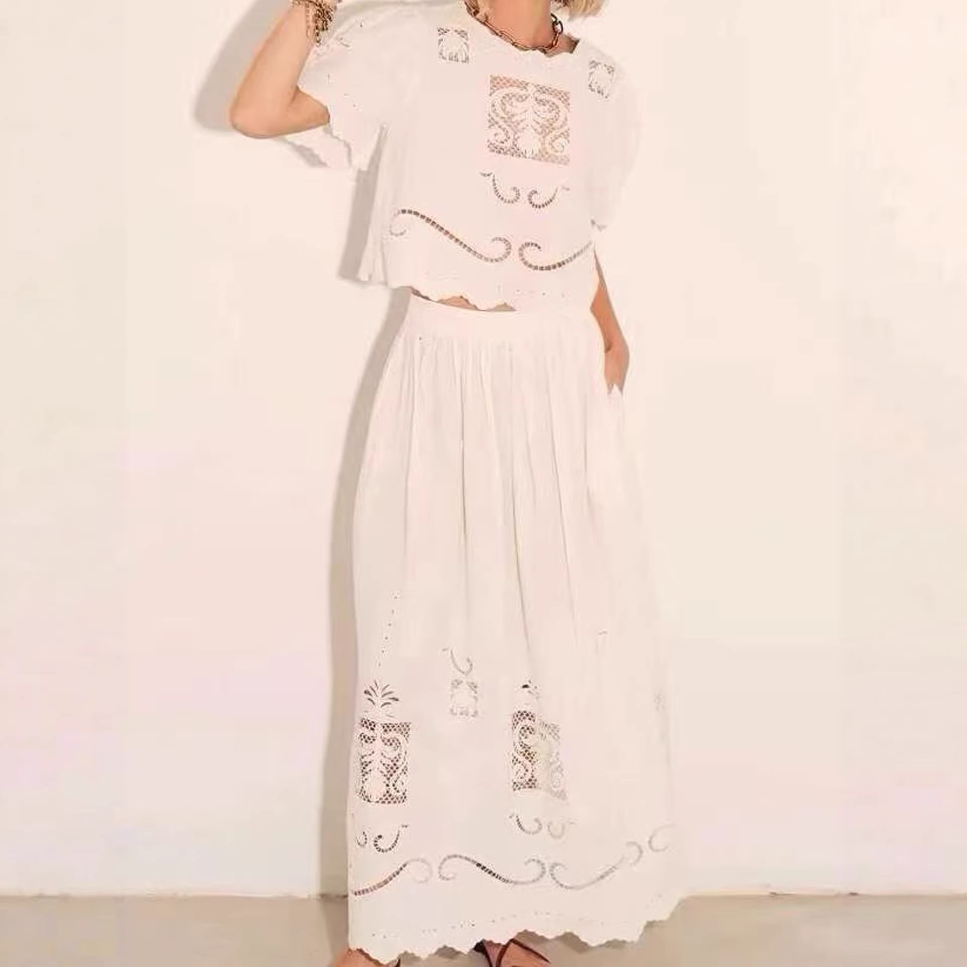 Slimming Effect Hollow out Emb - огляд і ціна Embroidery Effect