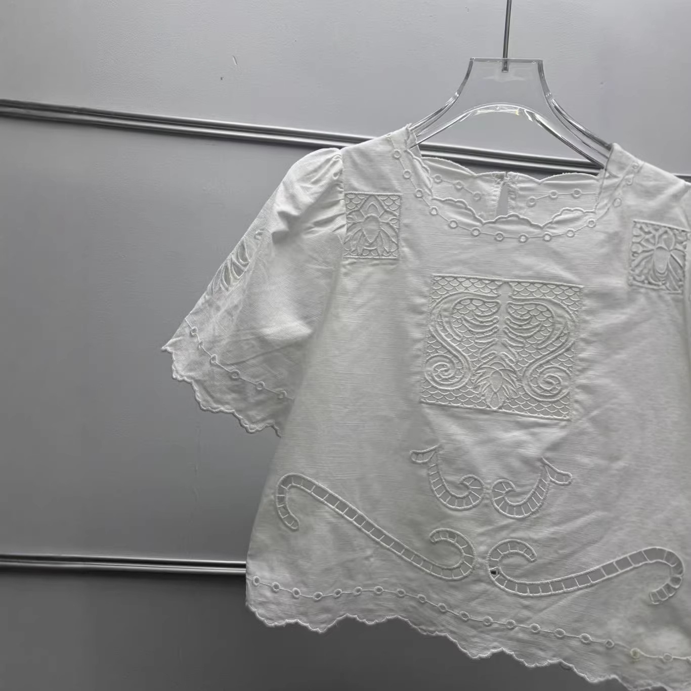 Slimming Effect Hollow out Emb - огляд і ціна Embroidery Effect