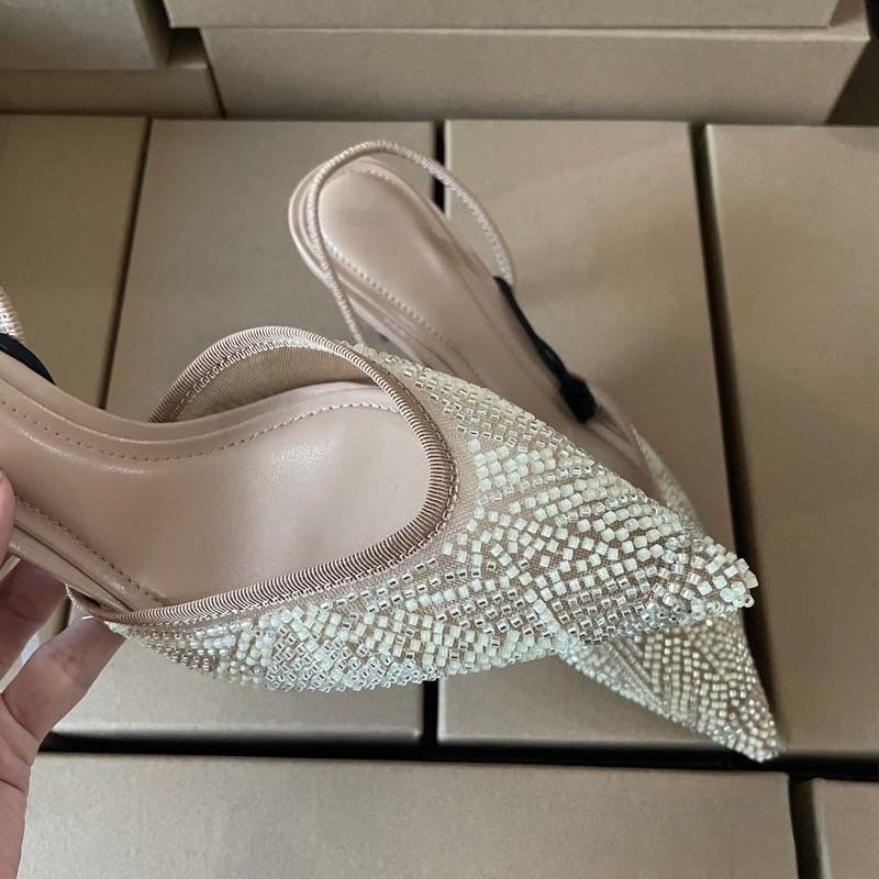 Autumn Luxury Women Dress Pump - огляд і ціна Embroidery Wedding