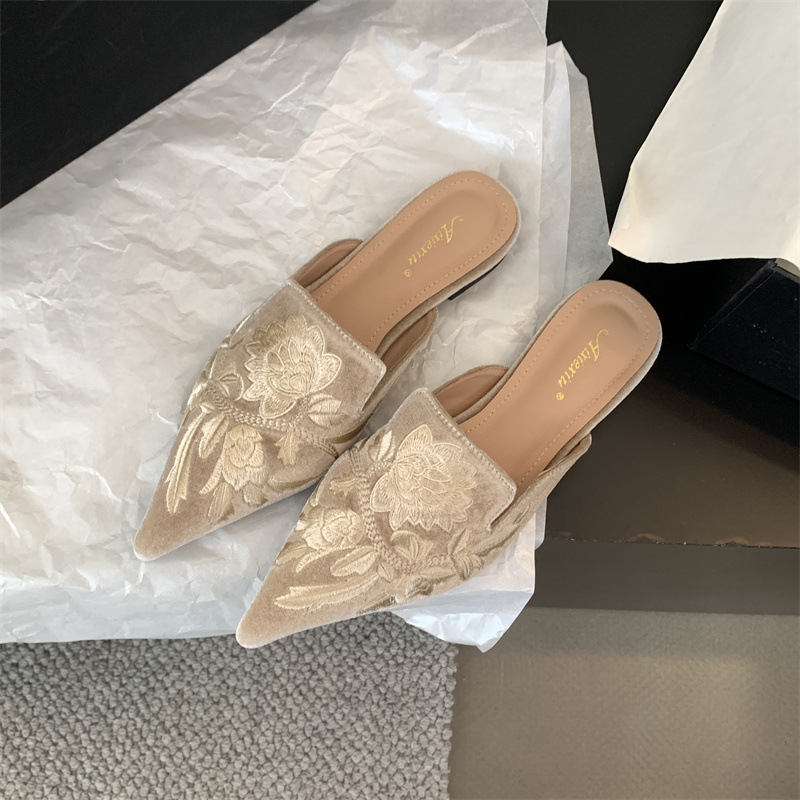 2026 New Women's Shoes Embroid - огляд і ціна Embroidery Flower