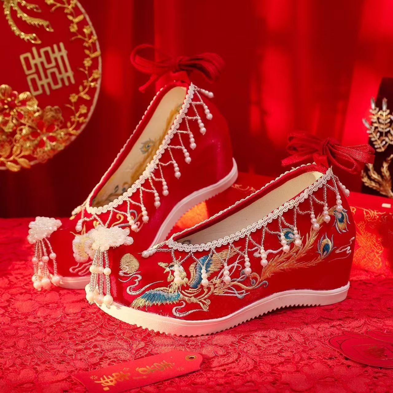 Women New Red Embroidered Wedd - огляд і ціна Embroidery Wedding