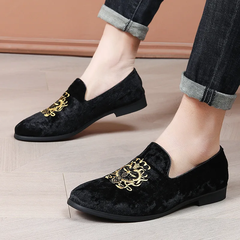 Spring New Men Leather Casual  - огляд і ціна Embroidery On Leather