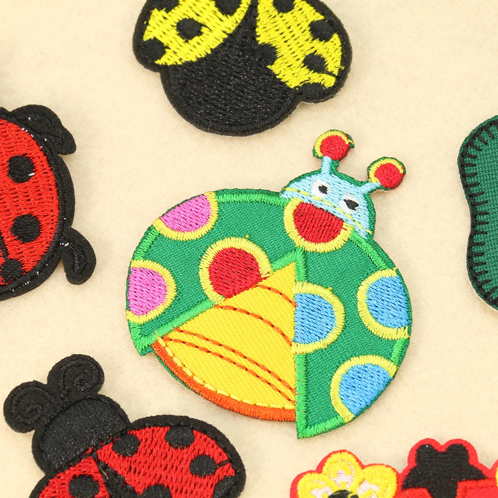 2PC Cartoon Ladybug Four-leaf  - огляд і ціна Embroidery Lady Bug